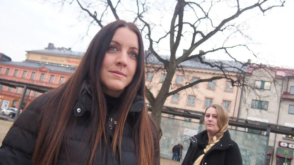 Stöd.  "Många av de som vill sluta med kriminalitet tycker att pressen och otryggheten till slut blir för stor i den brottsliga tillvaron". Det säger Marie Therese Metzen från socialtjänsten som möter dem som är inskrivna i de sociala insatsgrupperna. T h Hilde Wiberg som är chef för SIG-insatserna.