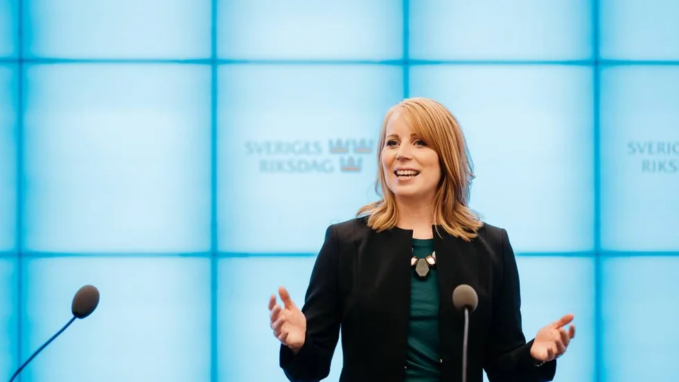 Annie Lööf (C)