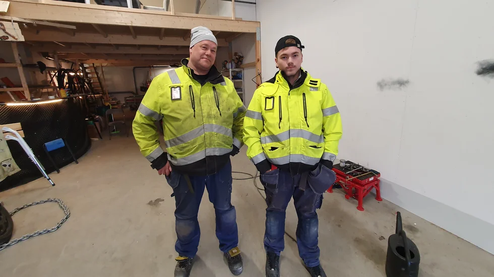 Håkan och Mattias Rintsberg var ute på arbete när de fick veta att familjeföretagets lokaler haft besök av inbrottstjuvar.