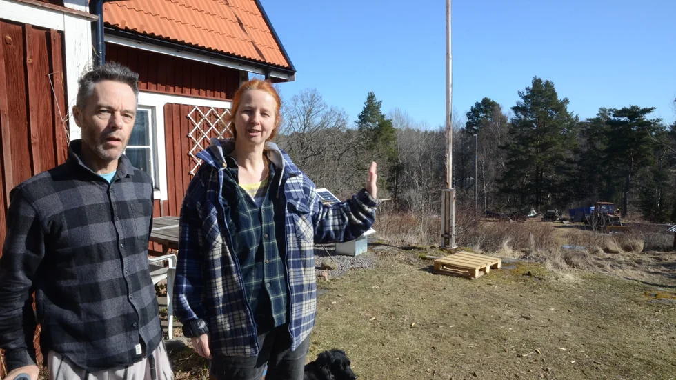 Paret Martin Burkett och Malin Schreiber är tagna över hur Elin Wägner för snart 100 år sedan varnade för dagens stora samhällsutmaningar.