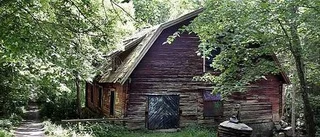 Förfallen idyll vid Kvarnbo