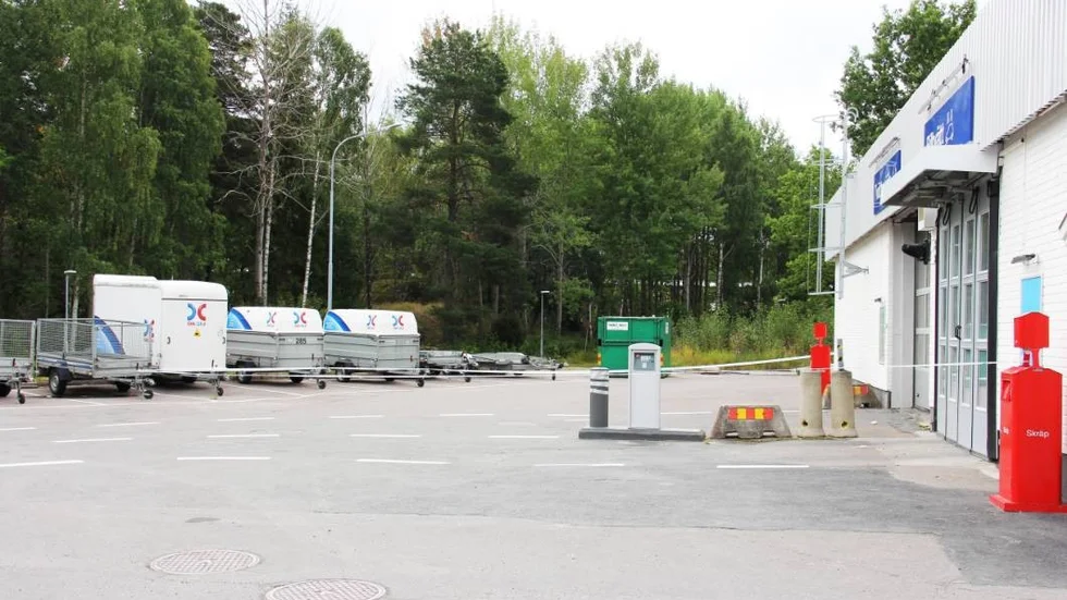 Avspärrat – även på baksidan.