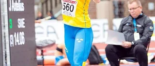 Julia nöjd med debuten