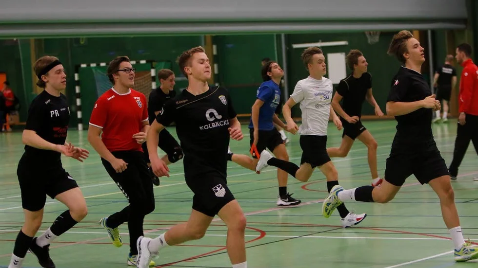 Ungdomligt. Generationsväxlinge n i EHF har tvingats att gå fort under försäsongen.