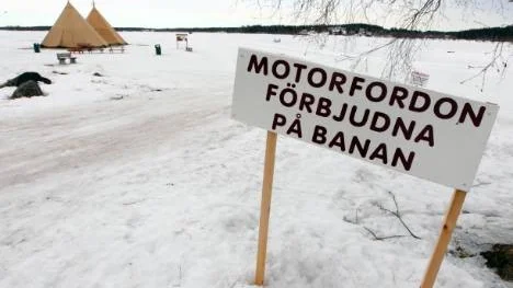 Den som bryter mot skoterförbudet på Nördfjärden riskerar dagsböter.