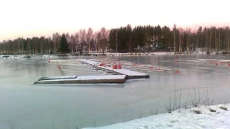 Båthamnen i Rosvik har lagt sig till vila.