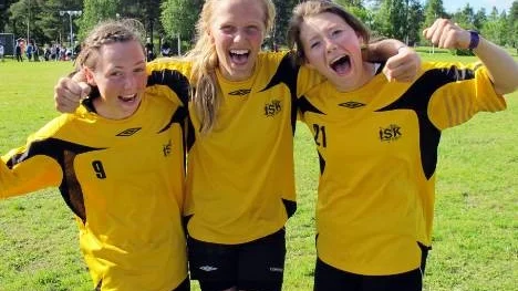 Elin Grahn blev matchvinnare när Infjärden vann matchen i damtrean mot Öjebyn. Hon gjorde tre mål.