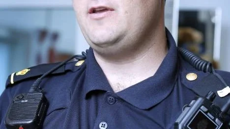 Polisen Fredrik Holmgren är mycket nöjd med det nya sättet att arbeta.