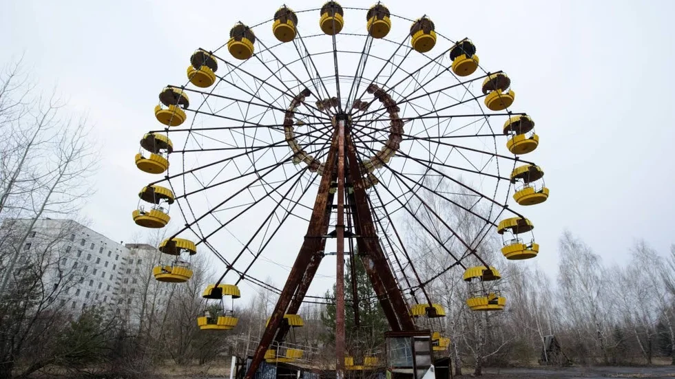 Turistmål? Pariserhjulet på de öde nöjesfältet i spökstaden Pripjat. När olyckan skedde hade staden 48 000 invånare som evakuerades ett par dagar efter olyckan. Det är 30 år sedan kärnkraftverket havererade klockan tjugo över ett på natten den 26 april, 1986.