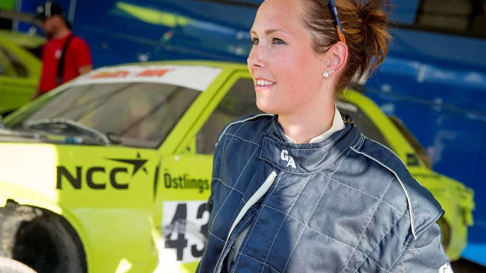 Alexandra Karlssons dag slutade med en trasig bil.