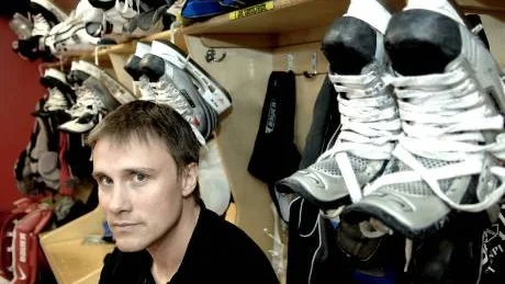 LANDAT. Luleå Hockeys tränare Roger Rönnberg är tillbaka i Norrbotten efter att ha tillbringat åtta veckor med Tre Kronor. Väl hemma igen är tränaren många erfarenheter och idéer rikare.