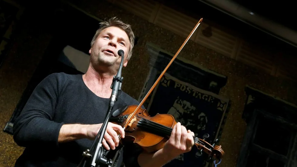 Konsert. Rikspeleman Daniel Wikslund höll konsert i Stadsökyrkan i fredags.
