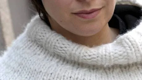 ANNANS BLICK.  "Det är svårt att skriva om någon som inte har en egen vilja, som vill befinna sig i någon annans blick", säger Sara Stridsberg.