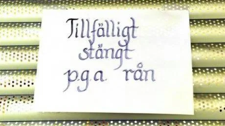 RÅN. På torsdagsförmiddagen rånade en ensam man butiken Smycka i Strandgallerian.