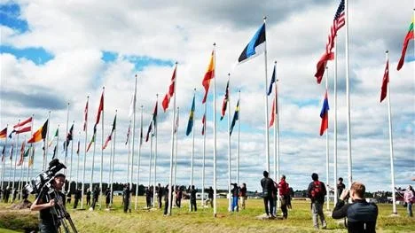 48 länder finns representerade under O-ringen i Boden. Under onsdagens invigning av campingen hissades samtliga i topp.