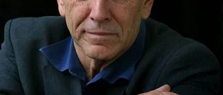 Amos Oz bjuder på stor konst