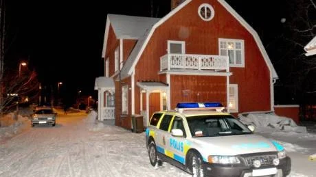 DRAMAT I RÅNEÅ. En person greps i bostaden efter knivdådet.