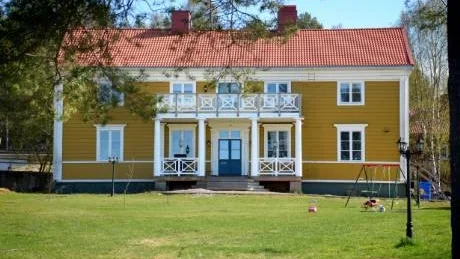 PAMPIGT. Den tidigare prästgården har renoverats och byggts om till hotell med nio rum totalt. Pampigt och vackert.
