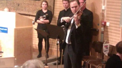 Christian Svarfvar Piteå, lärare vid Musikhögskolan fick på onsdagen ta emot landstingets Rubus Articus-stipendium på 100 000 kronor.