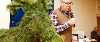 Traditionsenlig adventsmarknad med välgörenhet