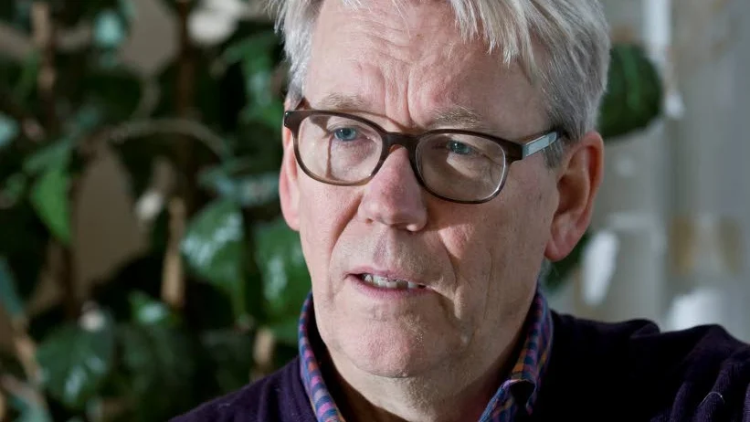 Försvarstal. Peter Roslund försvarar kulturpolitiken.