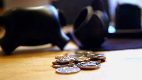 Många bäckar små. Genom att skippa småköpen kan du spara till något du verkligen vill ha.