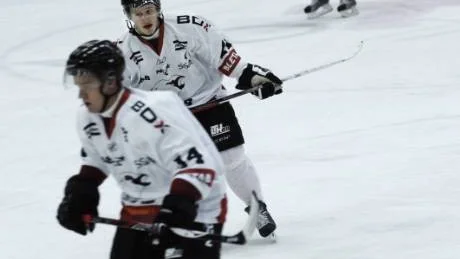 PÅ GÅNG. Joel Törmäs Kiruna har fått en bra inledning av allettan med två segrar mot Piteå och i helgen mot Östersund (3-1).