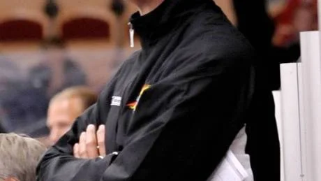 Petad. Luleås Roger Rönnberg blir inte assisterande coach för Tre Kronor vid OS i Vancouver.Foto: Mats Bengtsson