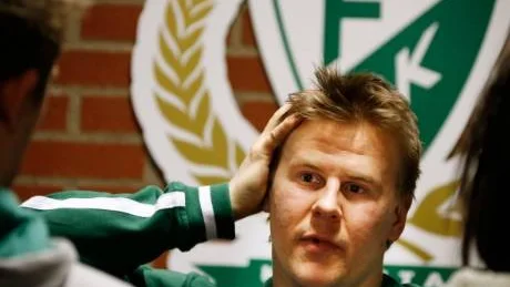 PÅ GÅNG. Färjestadspelaren Mikael Johansson ser Luleå Hockey som ett jättebra alternativ.