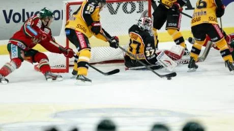 Gå in på  www.kuriren.nu för att få senaste nytt om matchen
