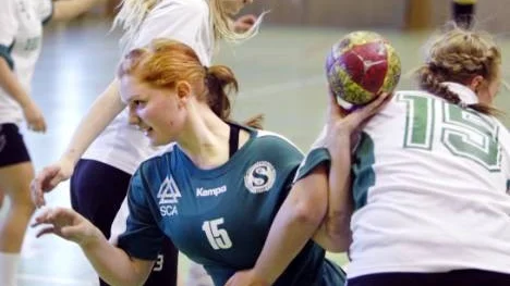 Strömnäs GIF (gröna tröjor) kämpade väl i ungdoms-SM, steg 1, i Pitholm men blev sist och får nu en ny chans i steg 2.