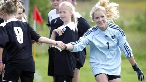 Isabell Holmbom - glad och säker målvakt i Lillpite IF.