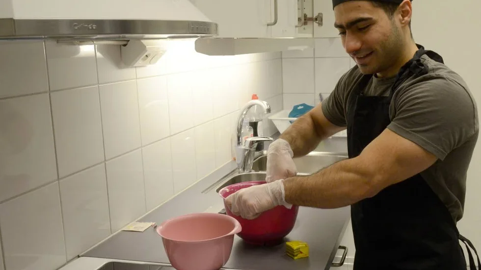 Dröm. Mohamad Asaasar hoppas på att kunna öppna ett eget bageri i framtiden.