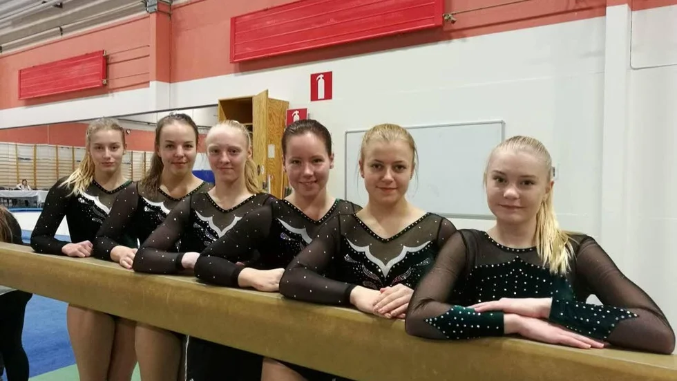 Från vänster Jenny Knuts, Elise Pettersson, Linnea Åberg, Anna Nilsson, Kajsa Söderberg, Frida Engman.