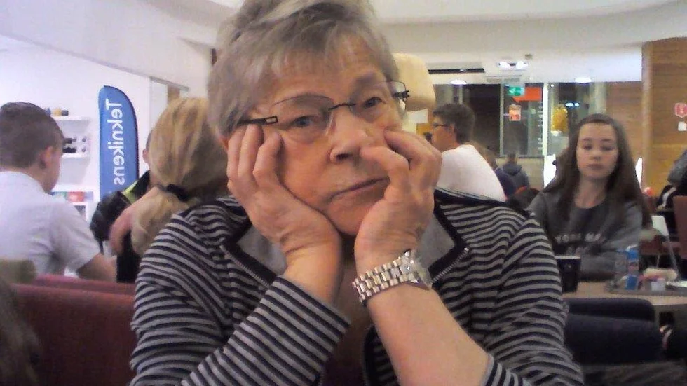 Författare. Eine Johansson bestämde sig för att skriva en bok redan innan hon gick i pension.