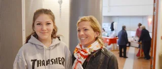 "Lär mig självförsvar"