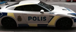 Fredriks polisbilar trotsar lagen
