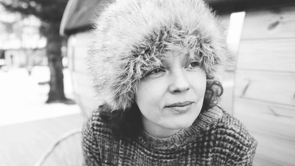 Guðrún Eva Mínervudóttir (född 1976) är en av sin generations mest betydelsefulla isländska författare. "Austin från Texas" är den första av hennes böcker att översättas till svenska.
