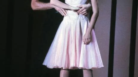 En scen ur filmen Dirty Dancing med Patrick Swayze och  Jennifer Grey.