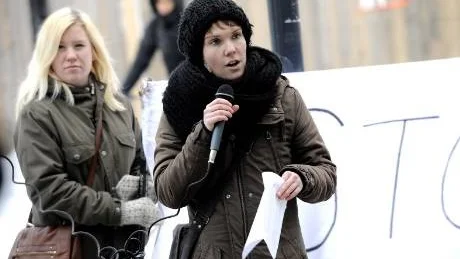MOT MÄNSKLIGA RÄTTIGHETER. Ida Apelmo, Röda korsets byrå mot diskriminering, påpekade att kravet om sterilisering strider mot de mänskliga rättigheterna. 
Foto: Roland S Lundström