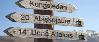 Vandra Kungsleden med ny bok på fickan