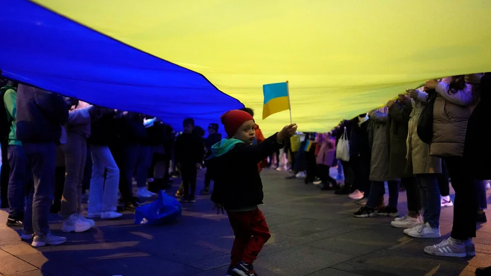 Ukrainska flaggor vid en stöddemonstration för Ukraina i Prag tidigare i veckan. Arkivfoto.