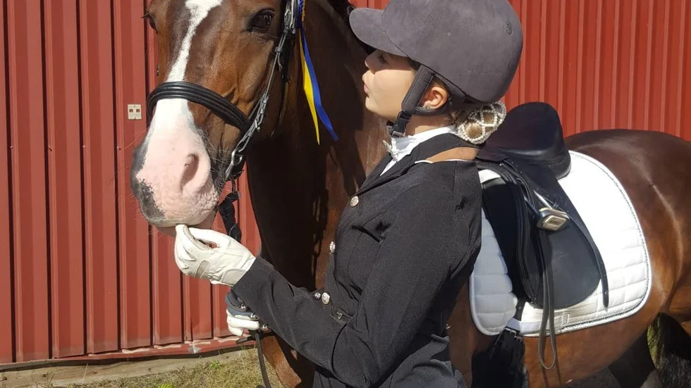 Segrare i lätt A:1. Olivia Landin Mattsson, Bodens RK, och hennes ponny Brynithon "Bobby" the Vision.