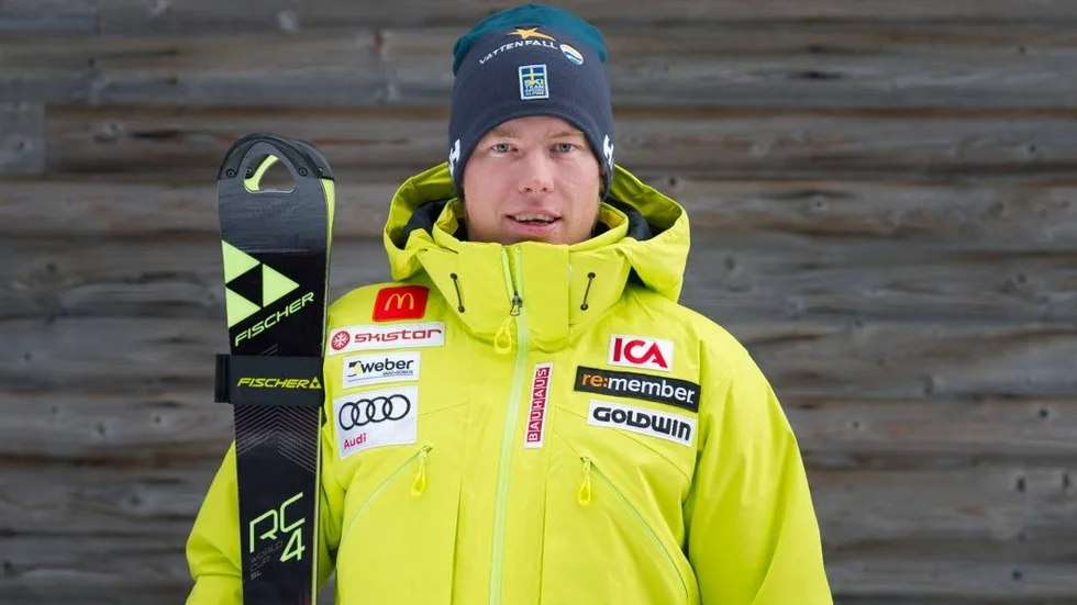 Kvitto. "Farten finns där, när jag får ett sådant här kvitto så stärks det mycket i att bara fortsätta göra mitt", säger Kristoffer Jakobsen efter de senaste tävlingarna i Kåbdalis.