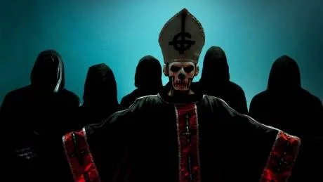 Ghost. Nu är det klart att de svenska hårdrockarna kommer till Rockskallen. Just nu en av musikrecensenternas hetaste objekt, i vår lanseras de med en stor turné runt om i Europa.