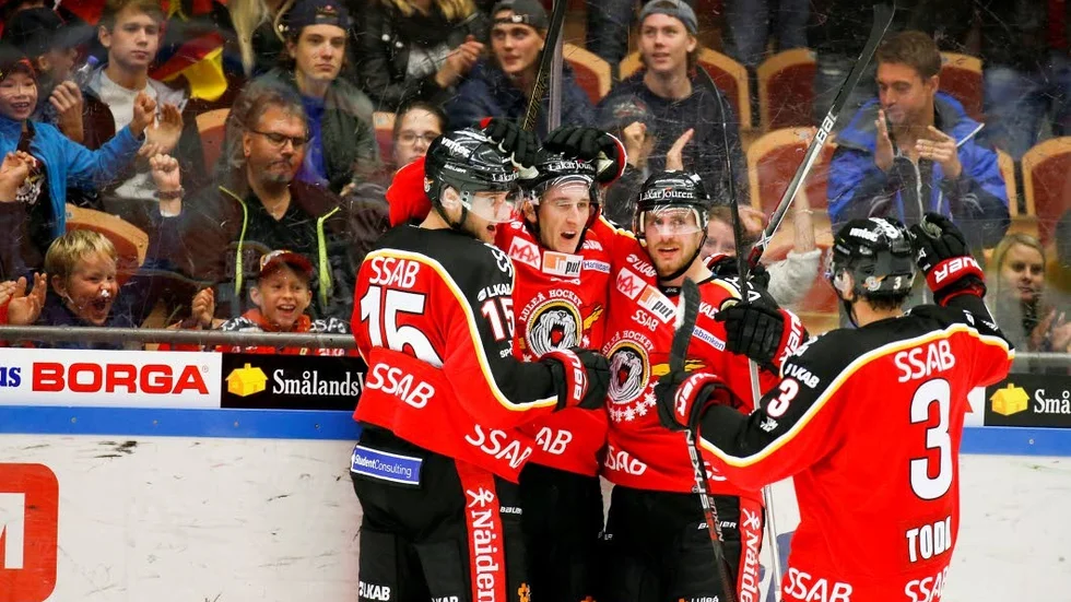 Christian Jaros, Bill Sweatt, Kael Mouillierat och Daine Todd.