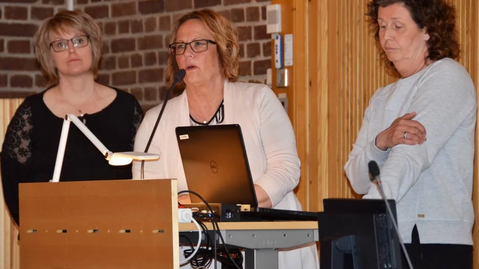 JOBBAR MED FRÅGAN. Helena Öhman Nilsson, Marianne Strömbäck och Karin Bergdahl.