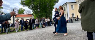 168 vackra studenter gick på bal – se bilderna inför balen på Haga slott