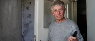 Bedragare ville åt Hans pengar