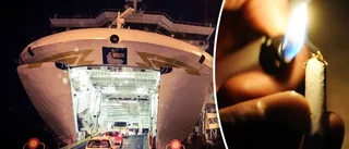 Man klev i land med två kilo hasch i väskan